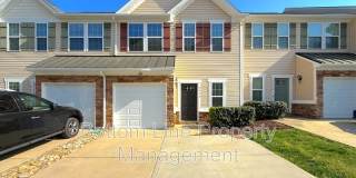 2432 Silverthorn Dr Gallery 1