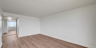 205 E Harmon Avenue Gallery 26