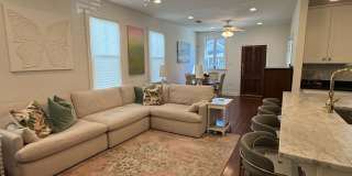 819 Hidalgo Street Gallery 8