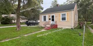Very spacious  2 Bedroom • 1 Bathroom Home Gallery 1