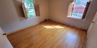 AVAILABLE September 1st- 4 Bed 3 Bath w/ Spacious Back Deck - SHORT TERM LEASE TILL END OF APRIL Gallery 14
