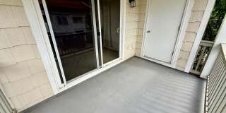 Gorgeous 2 Bedroom/2 Bathroom Condo with NEW FLOORING at Centerra!  Great Location for Commuters! Gallery 24