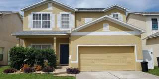 Available Now! Spacious 3 bedroom 2 bathroom home!!! Gallery 1