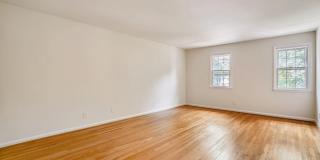 Beautifully updated Center Hall Colonial in the Fox Hills neighborhood of Potomac. Gallery 39
