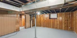 FOR RENT – 1965 Arlington Ave Gallery 35