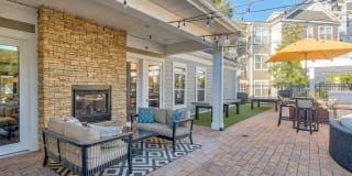 Windsor Herndon Gallery 24