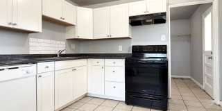 Cozy Rambler with Huge Yard! Gallery 18