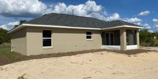 Desirable SE Ocala Neighborhood 3/2/2 *WON'T LAST* Gallery 28