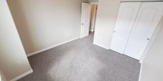 Meadows at Parkwood Gallery 19