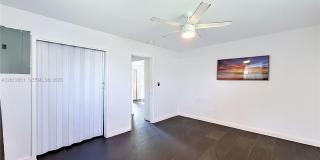 391 NE 42nd Ct Gallery 13