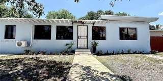 1352 NW 112th Ter Gallery 1