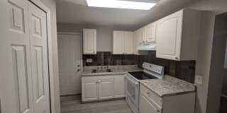 3705 E North Bay St Gallery 12