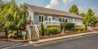 Harbour Pointe Apartments Gallery 42