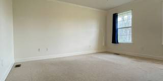 Spacious country home for lease Gallery 25