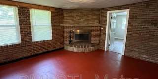 6170 Emerald Avenue Gallery 7