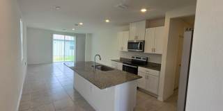 Elegant 3-Bedroom Home in Winter Haven – Modern Comfort in a Prime Location! Gallery 8