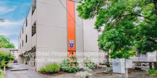 115 NW 15th St Gallery 1