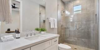 5543 E Beryl Avenue Gallery 26