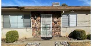 2 Bed/1 Bath Oakdale Home Ready to Be Called Home!!!! Gallery 1