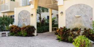 3000 Gulf Shore Blvd N unit: 207 Gallery 31