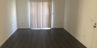 Riverglen Apartments Gallery 12