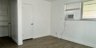 1734 Fletcher Street Gallery 8
