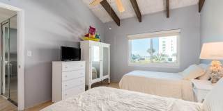 1401 GULF BOULEVARD Gallery 22