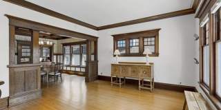 Spacious Ravenna Craftsman! Gallery 11