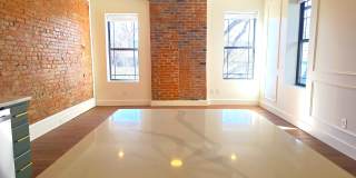 1207 Lee Street - 2 Gallery 1