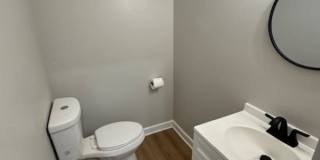 2216 Whittier Avenue - 1 Gallery 20