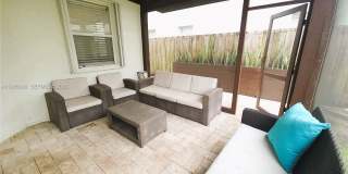 202 NE 36th Ter Gallery 60