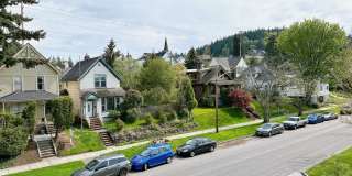 Spacious 3 & 4 Bedroom Apartments Near WWU + Downtown Gallery 6