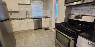 4208 John Court Gallery 8