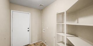 33856 N Cherry Creek Road Gallery 26