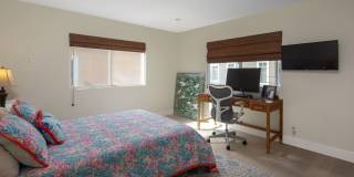 309 Marguerite Avenue Gallery 10