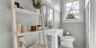 88 Peachtree Memorial Drive NW Gallery 19