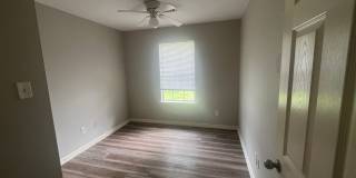 Nice 3 Br. 2 Bath home in Ward Gallery 9