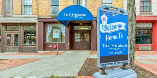 The Hudson Gallery 3