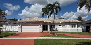 9011 NW 162nd Ter Gallery 1