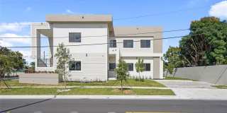 4313 E 8th Ct Gallery 27
