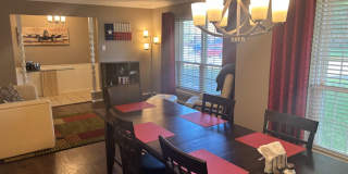 Fully furnished 4-bed, 2.5-bath Fully furnished 4-bed, 2.5-bath Gallery 4
