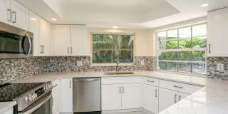 ** LUXURY PARK SHORE STUNNING FULLY REMODELED MODERN UNFURNISHED 3/2 PRIVATE LARGE PATIO HOME WITH PRIVATE PARK SHORE BEACH ACCESS ** NO HOA ** MOVE IN TODAY ** Gallery 61