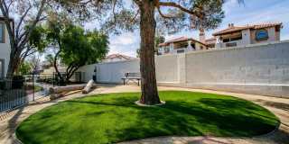 The Del Rey Gallery 23