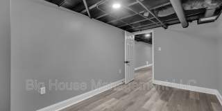 1725 Hollins St Gallery 7