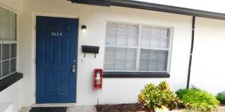 2 Bed 1 Bath Near SoDo & Hourglass District Gallery 1