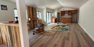 Custom Home on 1.6 Acres | 1,600 SF Shop | 26 Acres of River Access | Backs to BLM Gallery 1