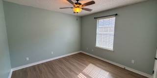 4 Bedroom 3 Bath House in Cantonment with a Pool & Solar Panels! Gallery 26