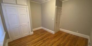 422 Hanover St. Gallery 8