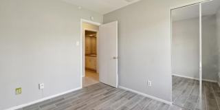 7170 Hickory Grove Gallery 27