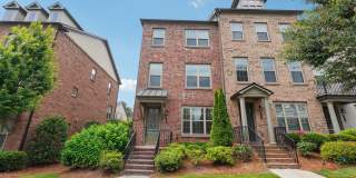 Luxury End-Unit Townhome in Harlow | Minutes to Downtown Alpharetta & Roswell! Gallery 1